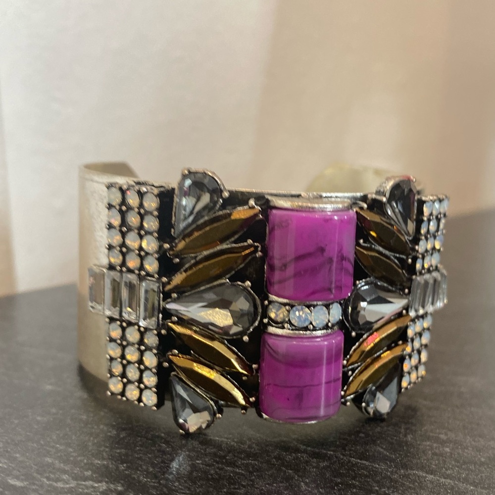 Vintage inspired Crystal Cuff